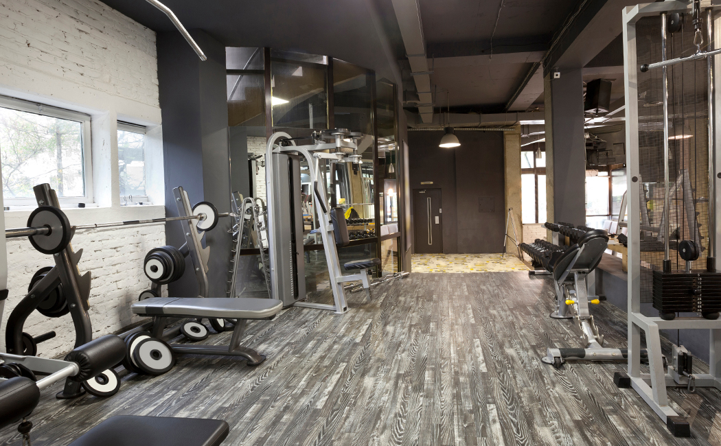 トレーニングジム内観写真